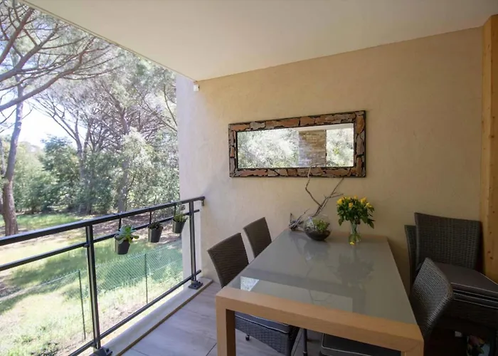 Apartment Beautiful 78m With 2 Balconies In Raphael *